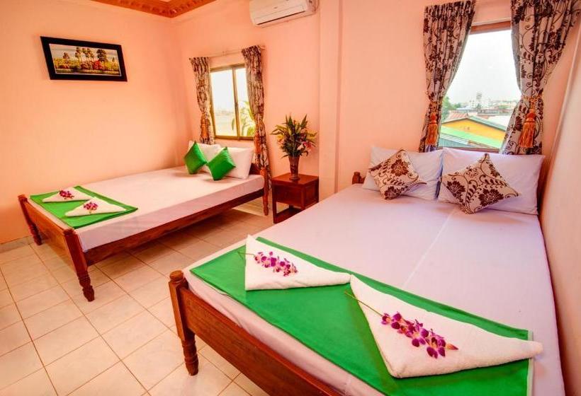 پانسیون #10 Lakeside Guesthouse