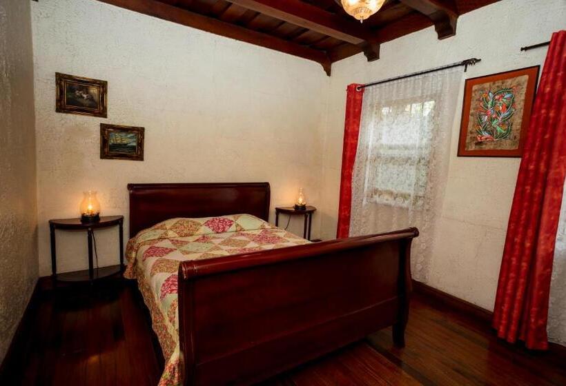 膳宿费 Casa De Piedra Escazú