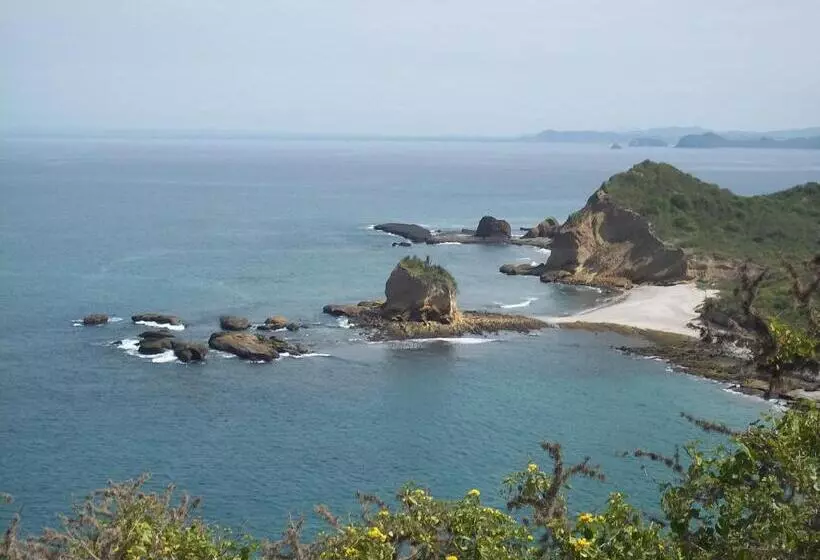 ペンション Hostal Alcazaba