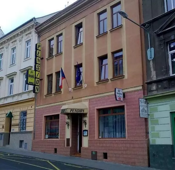Pension Duel