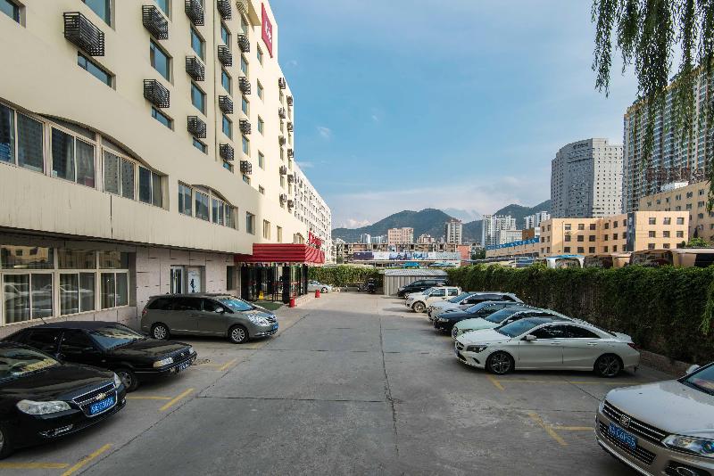 酒店 Ibis Lanzhou Dongfanghong Square Guofang Store