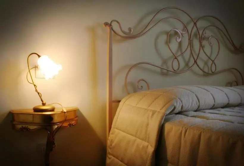 ホテル Agriturismo L'infinito