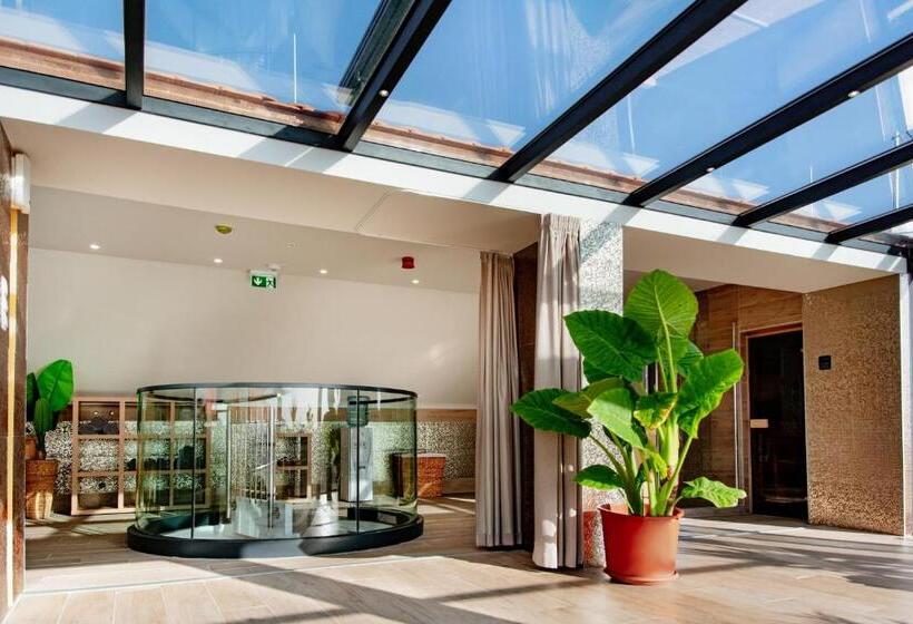 La Pergola & Prestige Panzió