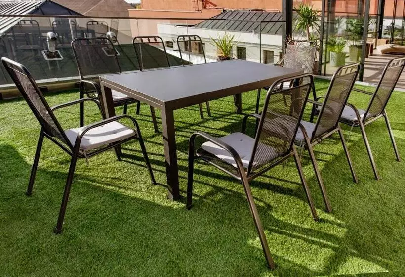 La Pergola & Prestige Panzió