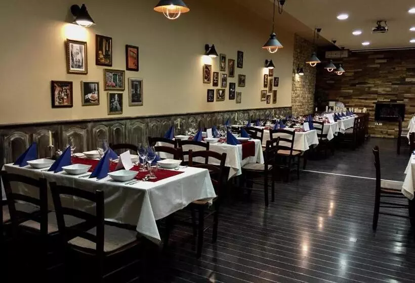 La Pergola & Prestige Panzió