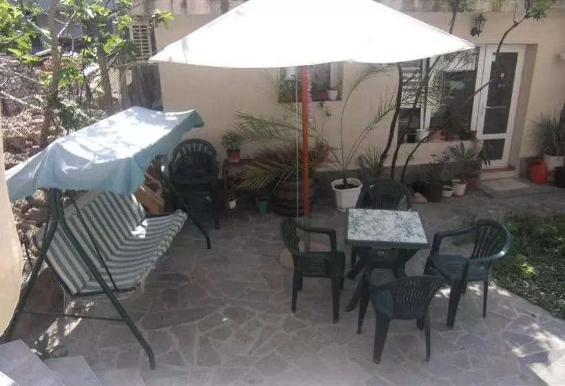 ペンション Guest House Antoaneta