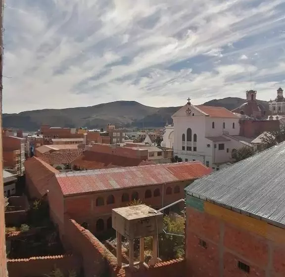 پانسیون Hostal Puerto Alegre