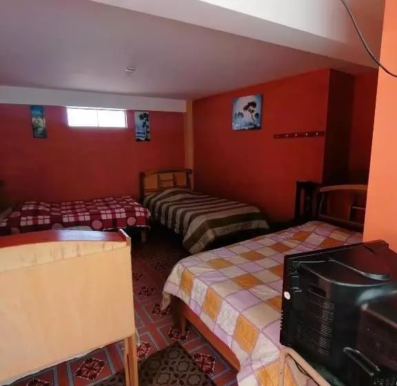 پانسیون Hostal Puerto Alegre