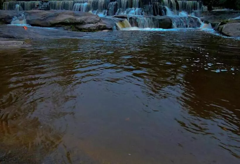 Retkeilymaja Hosteria Sans Souci
