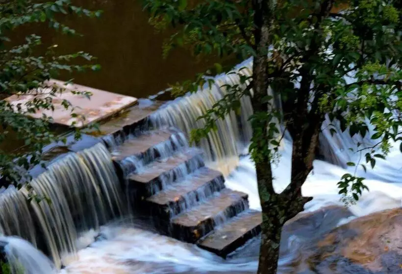 Retkeilymaja Hosteria Sans Souci