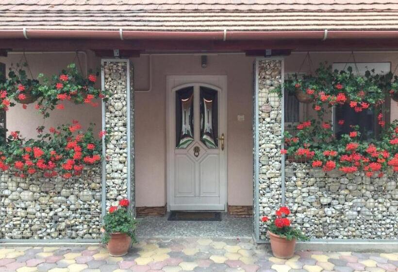 Пансион Jarmila Vendégház