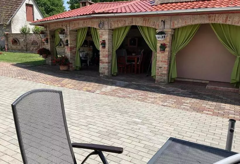 Majatalo Jarmila Vendégház