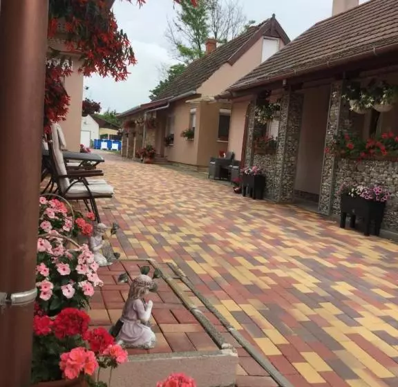 Majatalo Jarmila Vendégház