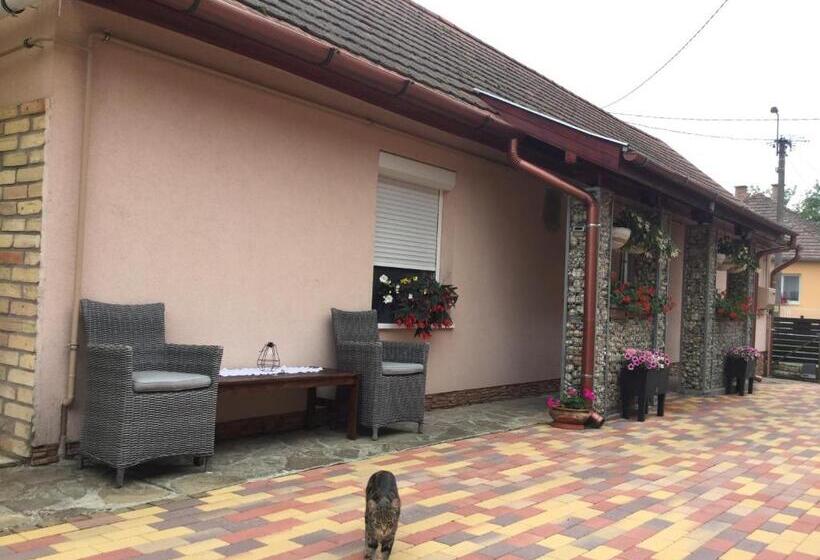 Пансион Jarmila Vendégház