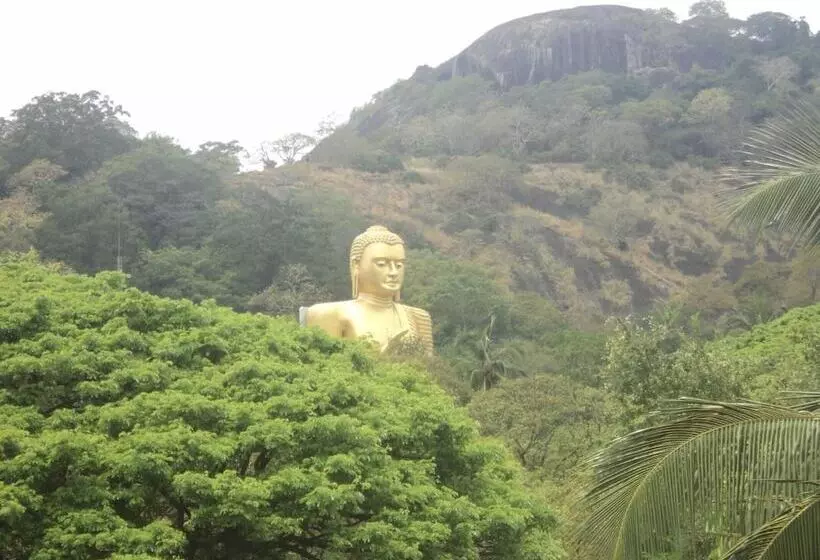 Majatalo Takeshi Inn
