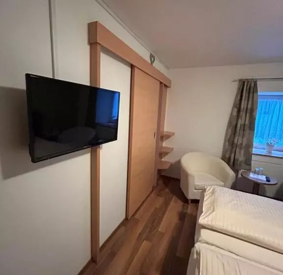 Retkeilymaja Gasthof Wildschönauer Bahnhof