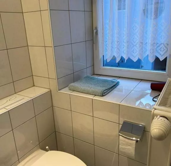 Retkeilymaja Gasthof Wildschönauer Bahnhof