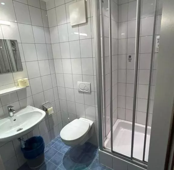 Retkeilymaja Gasthof Wildschönauer Bahnhof