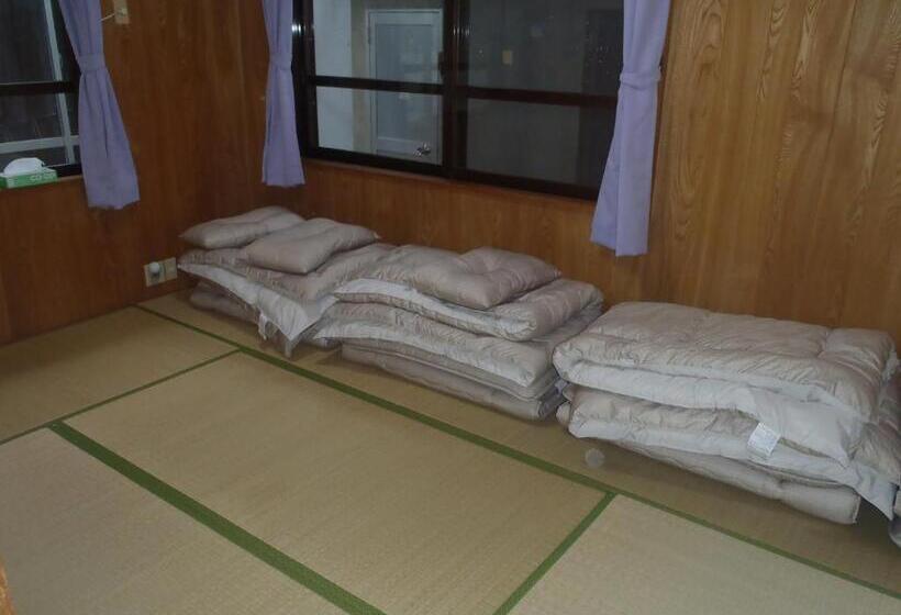 膳宿费 Kerama Backpackers