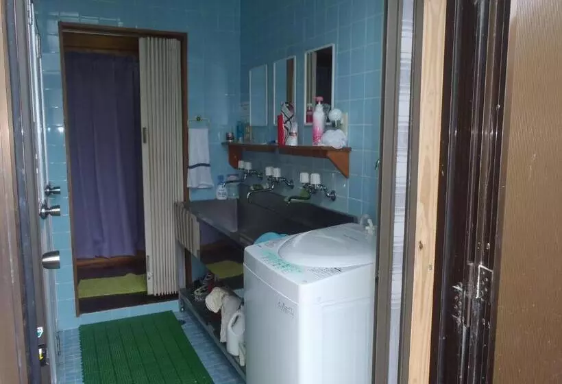 Majatalo Kerama Backpackers