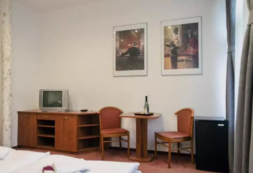 پانسیون Penzion Hacienda Ranchero