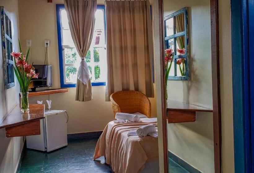 ペンション Pousada Mucuge