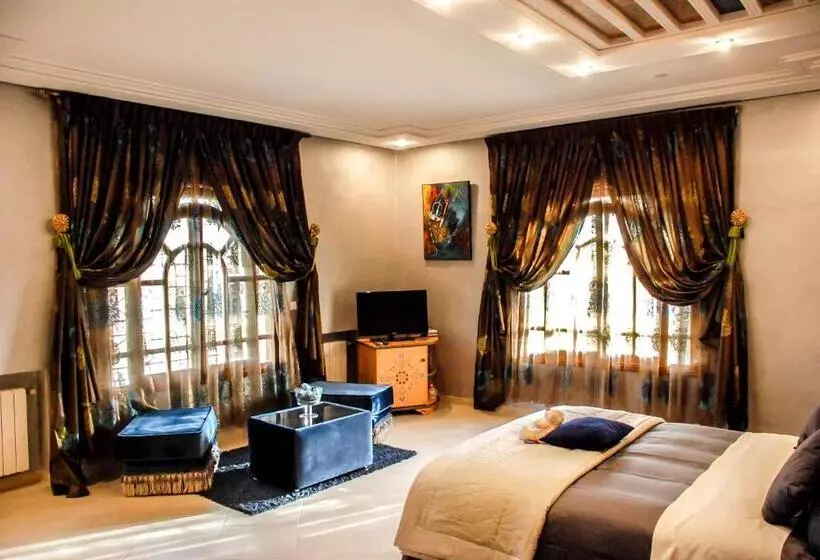 Riad Noumidya