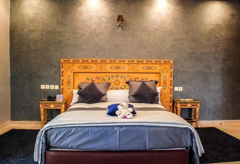 Riad Noumidya