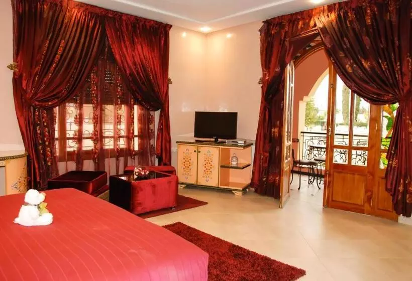 Riad Noumidya