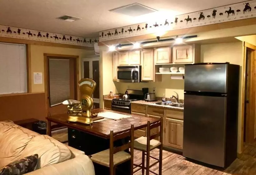 Cowboy's Lodge