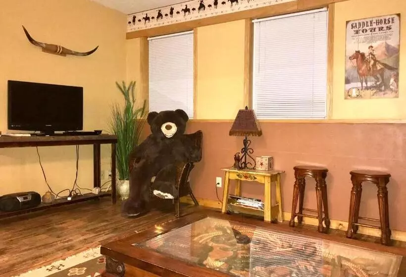 Cowboy's Lodge