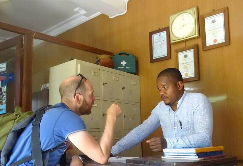 پانسیون Jambo Guest House