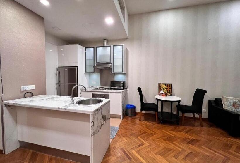 Profolio @ Straits Quay