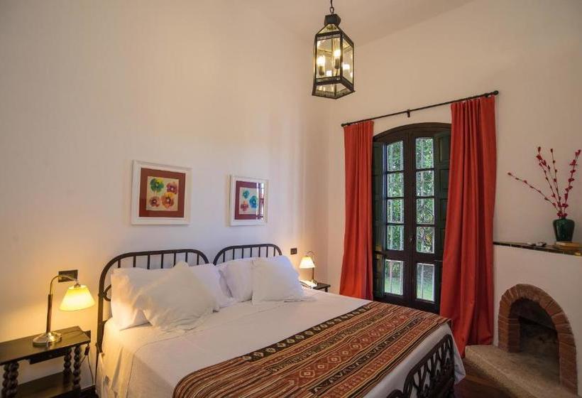 هاستل El Potrerillo De Larreta