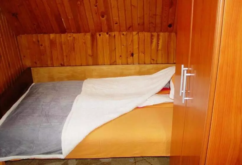 پانسیون Guesthouse Durmitor Magic