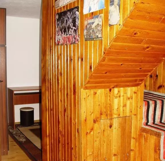 پانسیون Guesthouse Durmitor Magic
