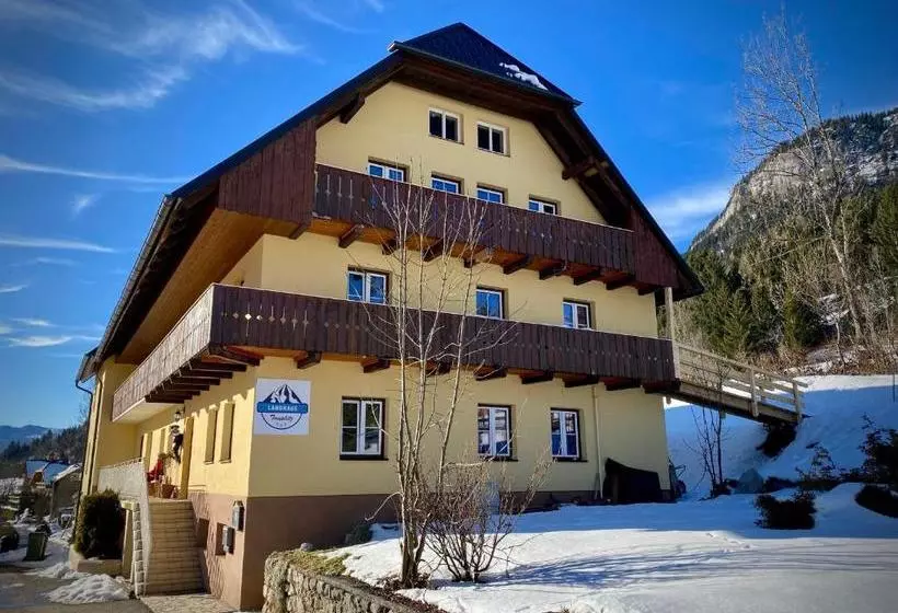 پانسیون Landhaus Tauplitz