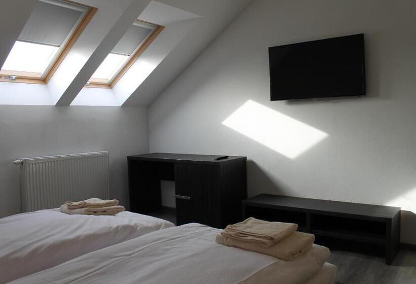 بنسيون Penzion Bowten