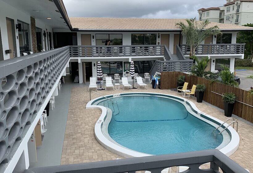 Ocean Villas Of Deerfield