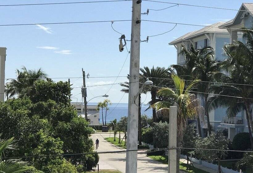 Ocean Villas Of Deerfield