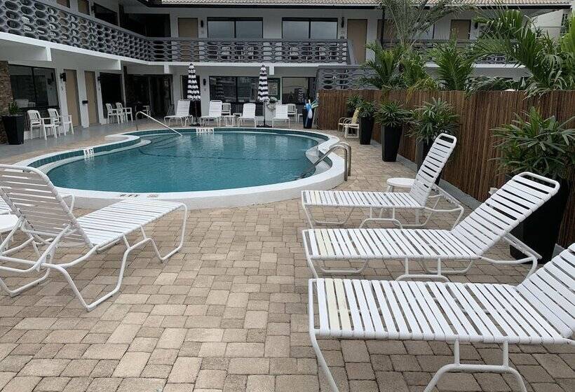 Ocean Villas Of Deerfield