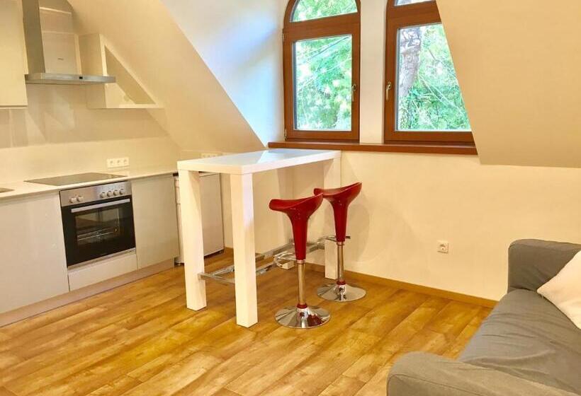 بنسيون Apartman Diófa