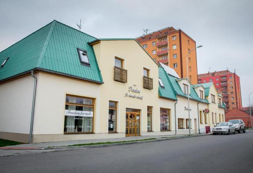 Panzió Penzion U Zámecké Zahrady