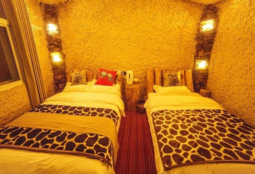 بنسيون Shangri La City Art Stack Forty Seven Other Inn