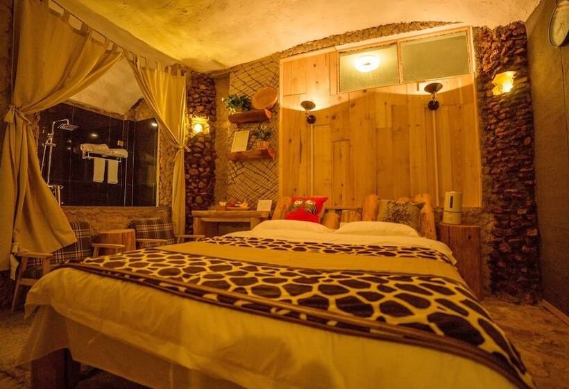 بنسيون Shangri La City Art Stack Forty Seven Other Inn