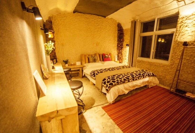 بنسيون Shangri La City Art Stack Forty Seven Other Inn