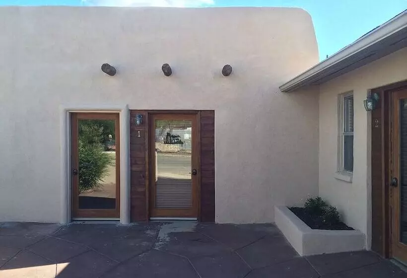 Retkeilymaja Allen Street Inn