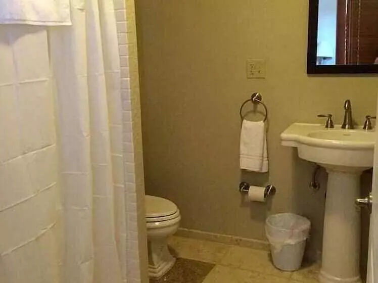 Retkeilymaja Allen Street Inn