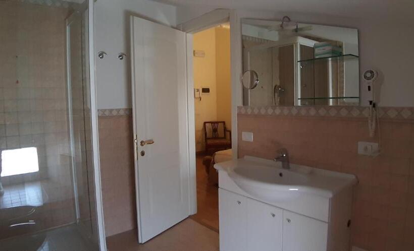 بنسيون Relais Villa Selle