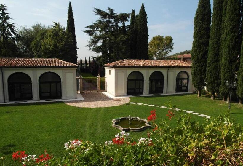 بنسيون Relais Villa Selle